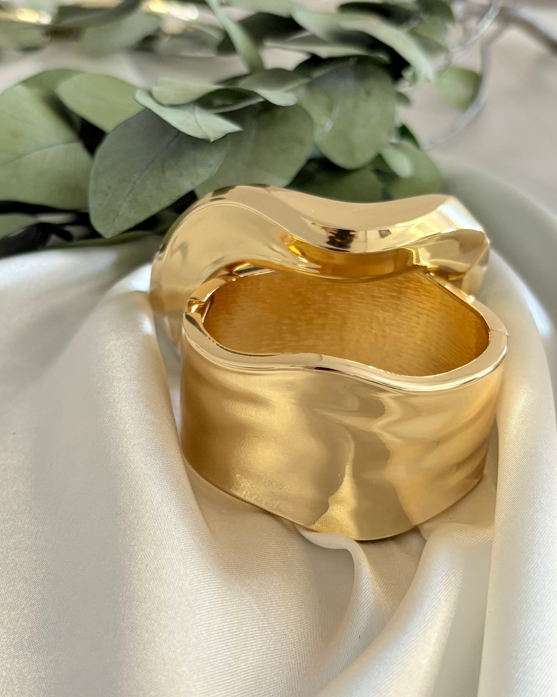 Gold Kalın Kelepçe Bilezik