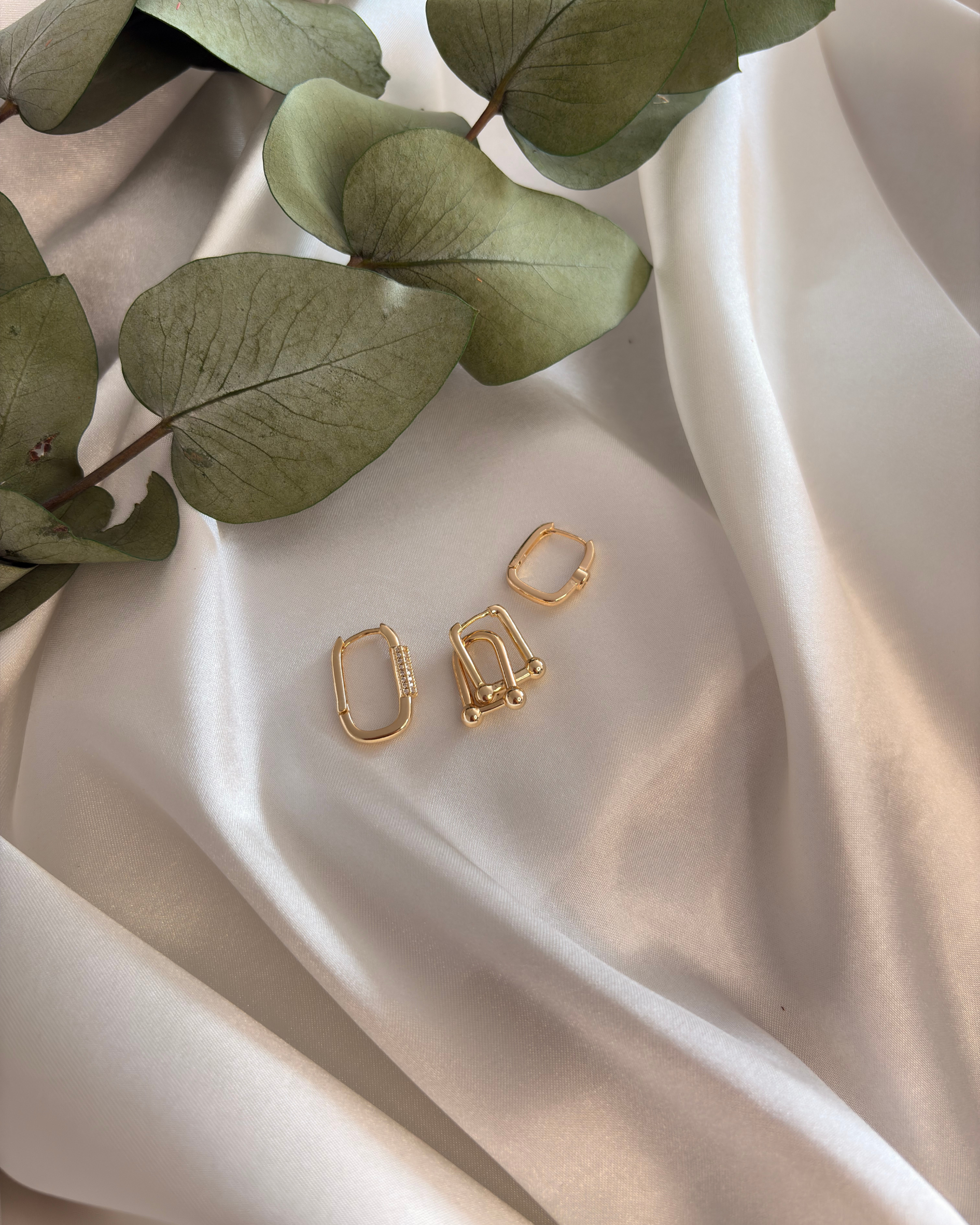 ✨ Nova – Gold 3’lü Küpe Seti